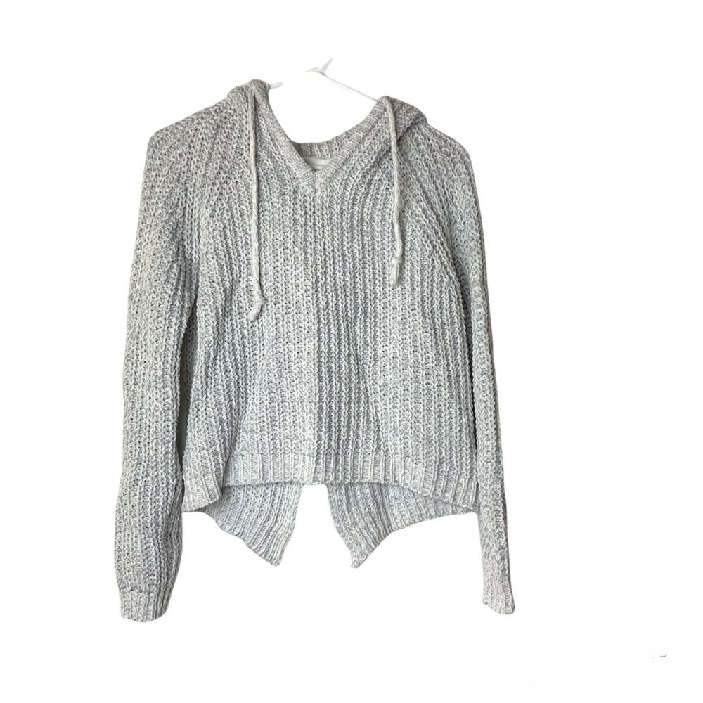 NWT! Ultra Flirt Gray Hooded Sweater Cropped Small